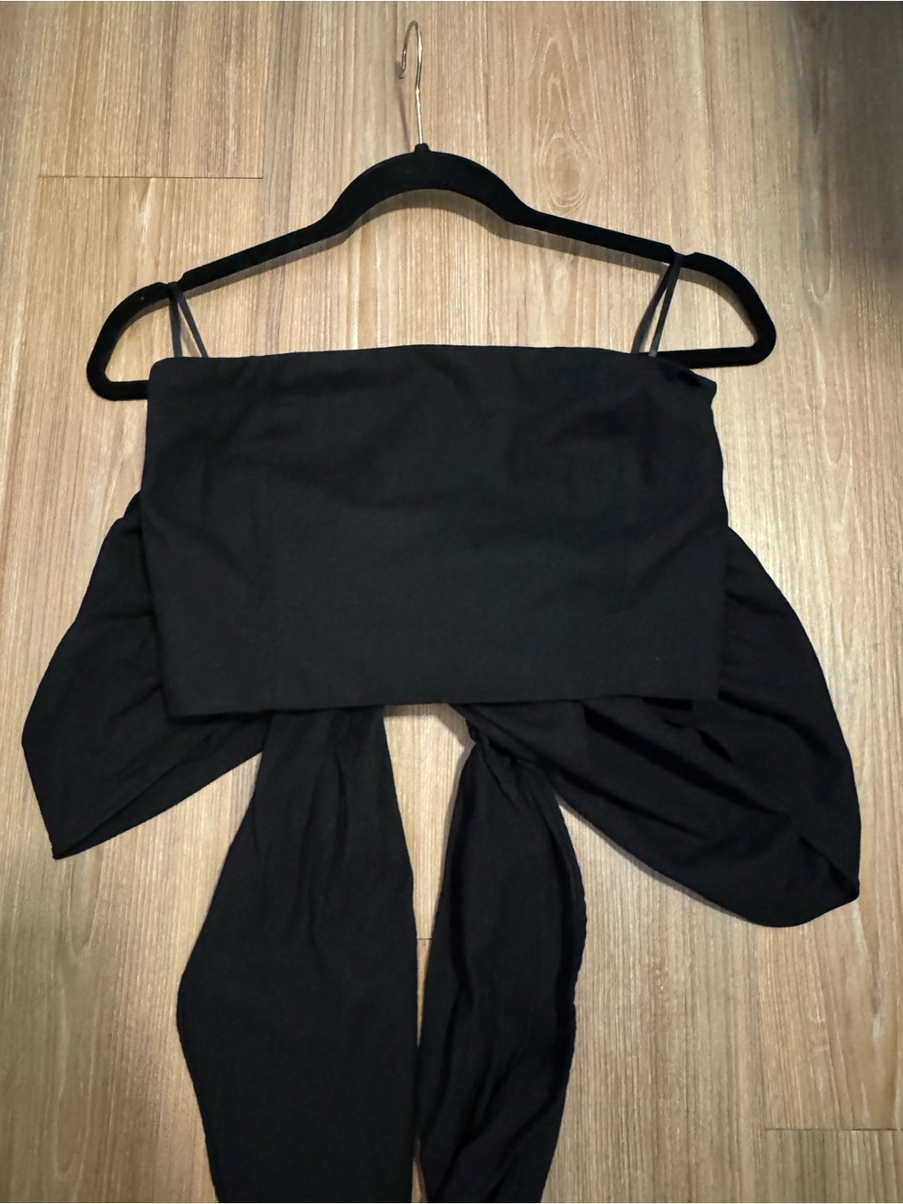 Commense Black Tie-Back Cropped Camisole Top